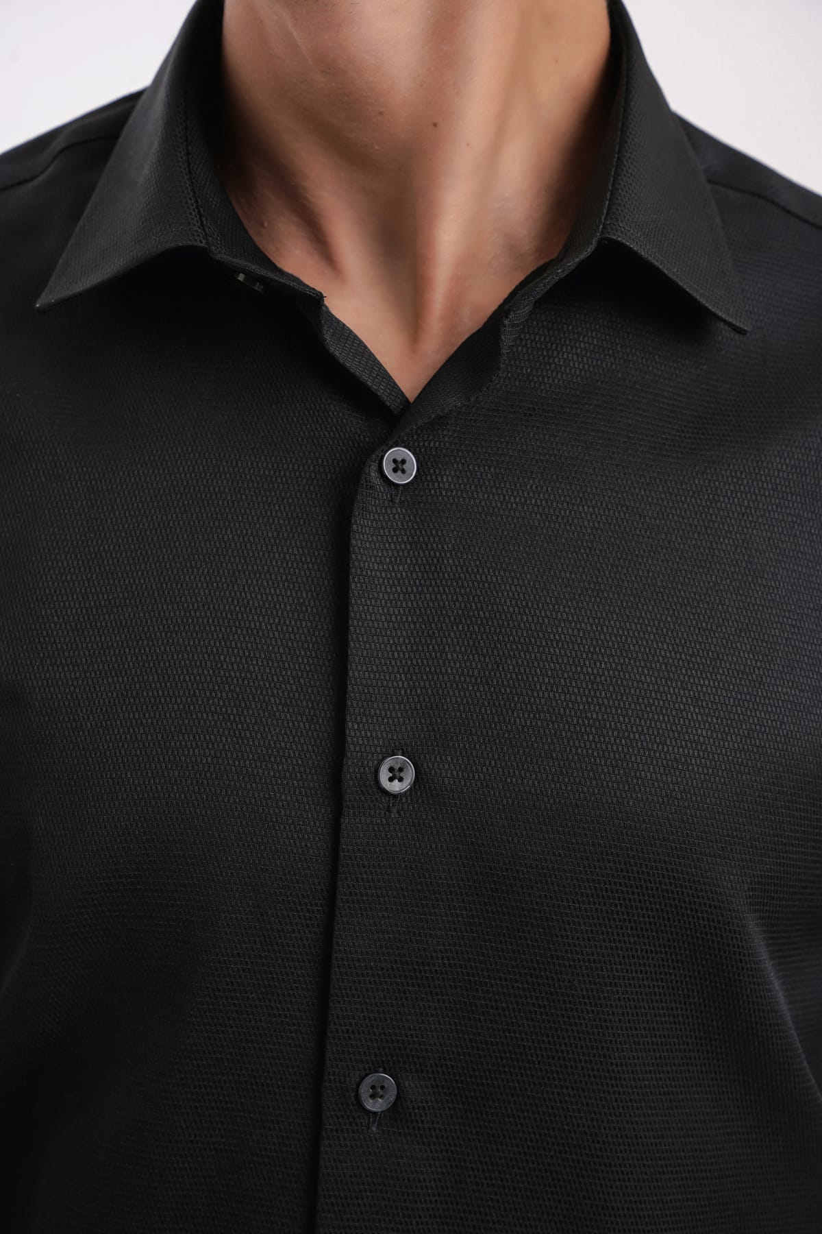 YİGİTTEKİN Armür Dokulu İtalyan Yaka Slim Fit Gömlek Siyah - Görsel 4